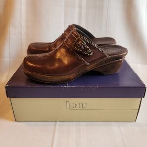 Nickels "Lana" Dark Brown Leather Clogs Slip-Ons ~ Boxed ~ Size 7.5 M